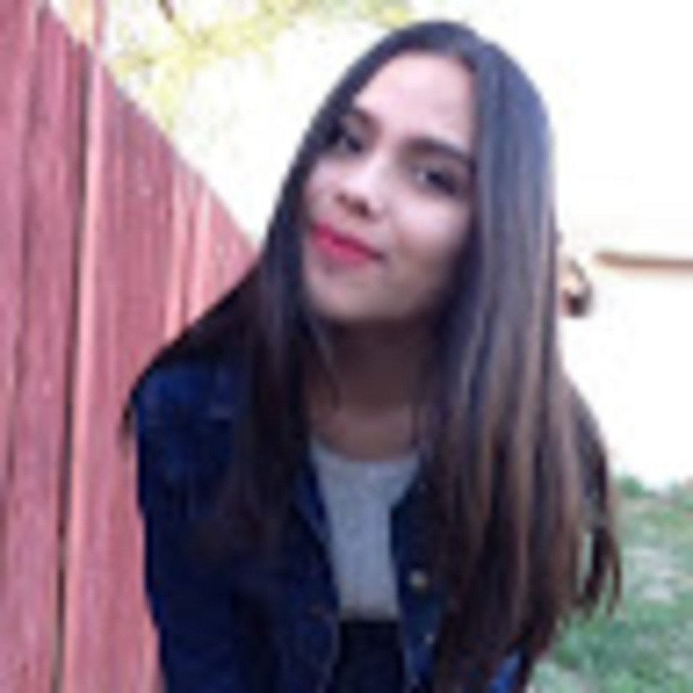 Meet your Posher, Itzel